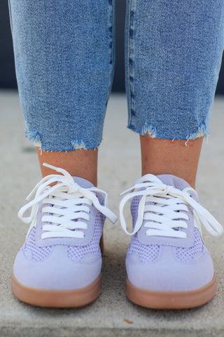Modern-19 Sneakers