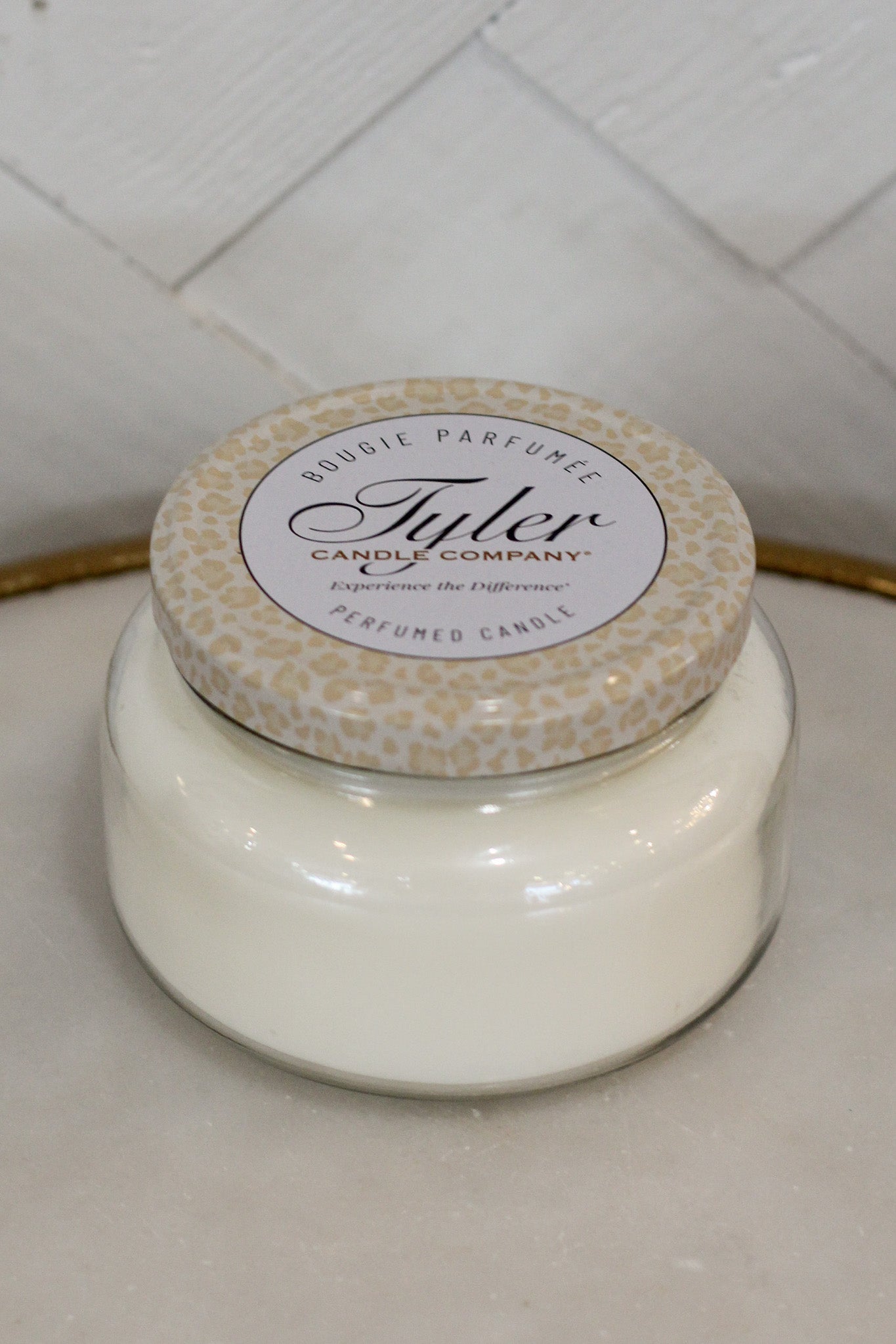 22 oz. Regal Candle