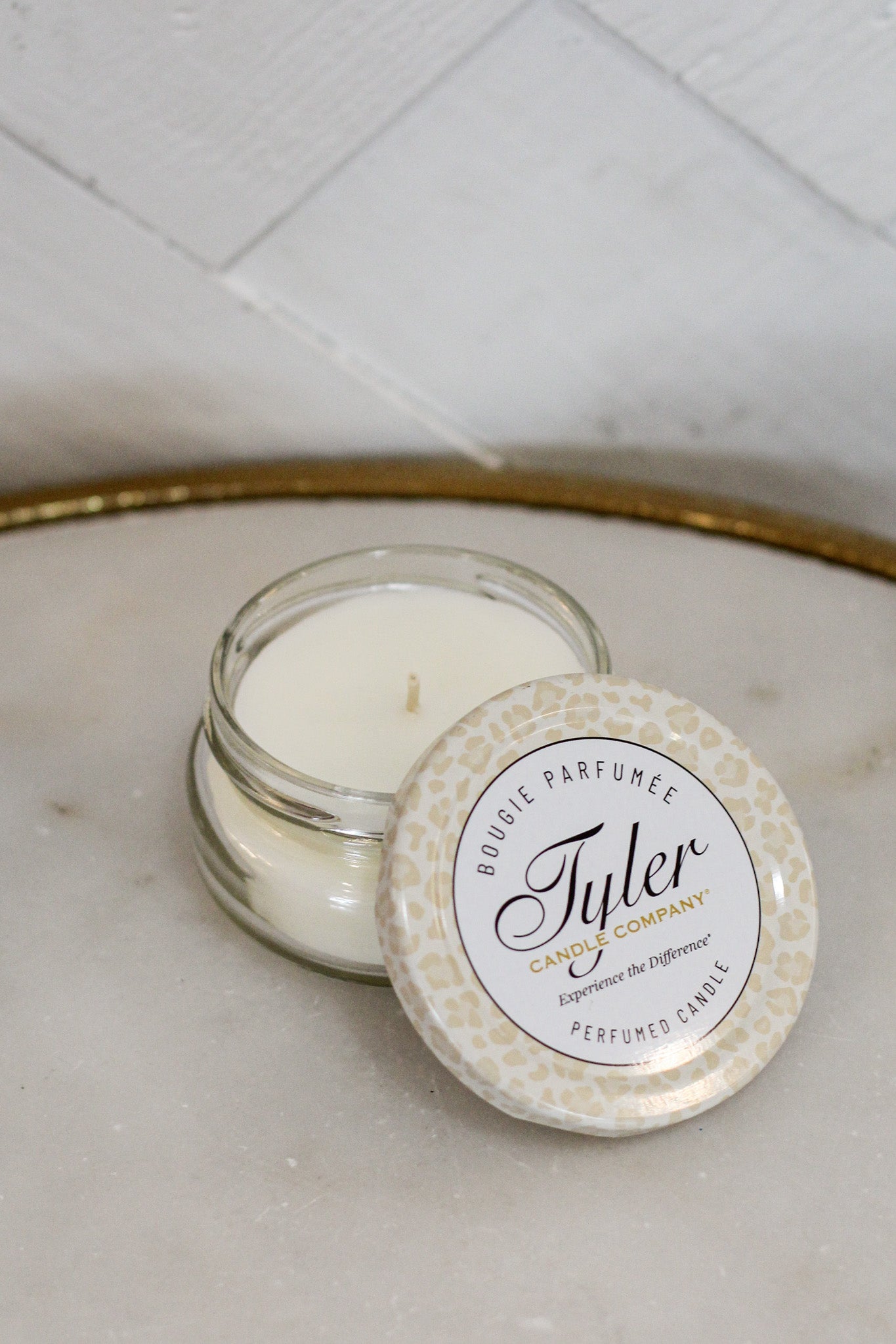 3.4 oz. Platinum Candle