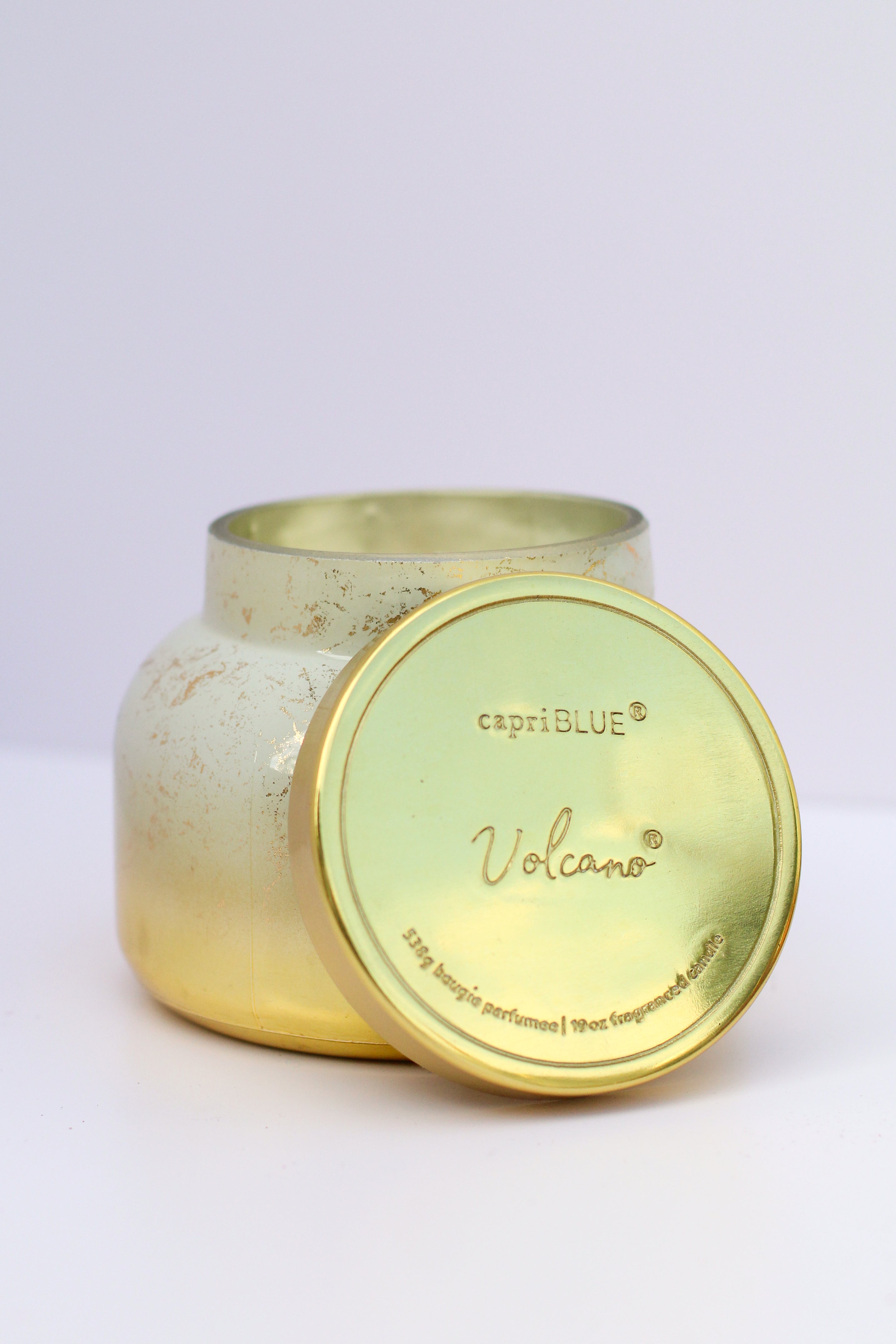 19 oz Glimmer Volcano Candle