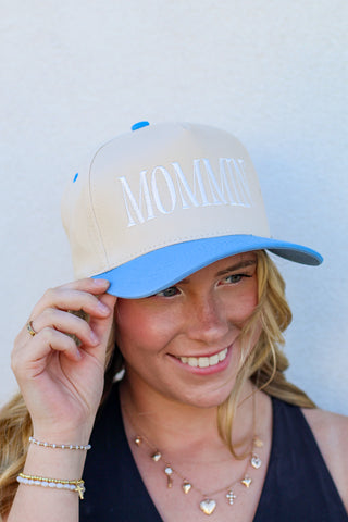 Mommin' Trucker Hat