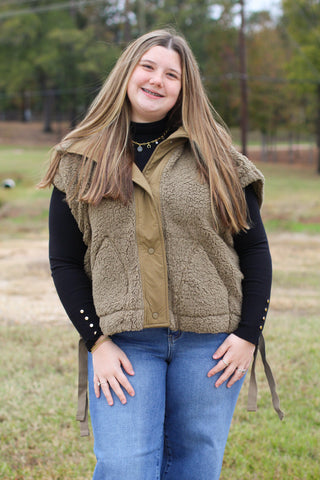 Sherpa Fur Sleeveless Vest