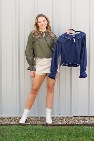 Scallop Collar Top