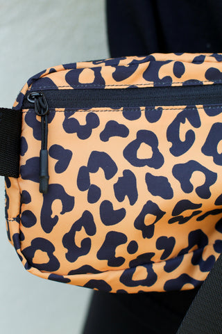 Favorite Cross Over Bag-Leopard