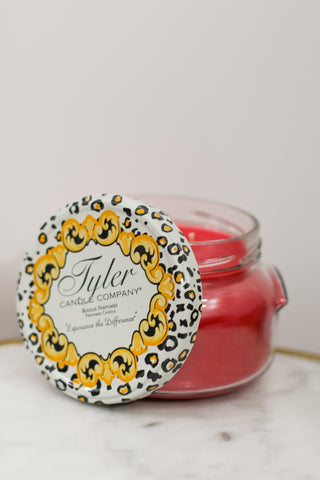 22 oz. Kathina Candle