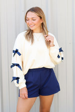 Bow Sweatshirt