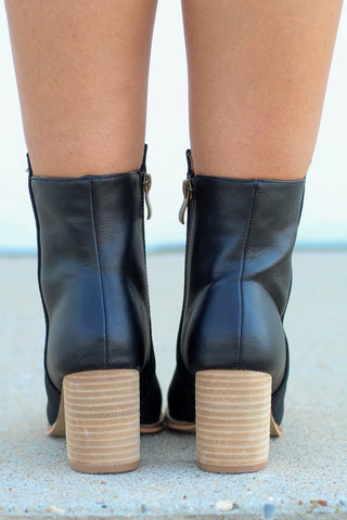 Jennifer Bootie