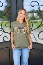 Mr. P's V-Neck LA Eyed Silkmoth Tee