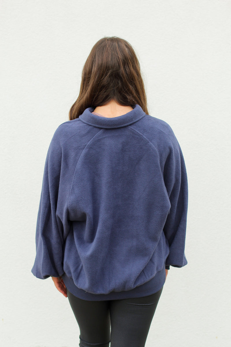 Stay Warm Pullover-Midnight