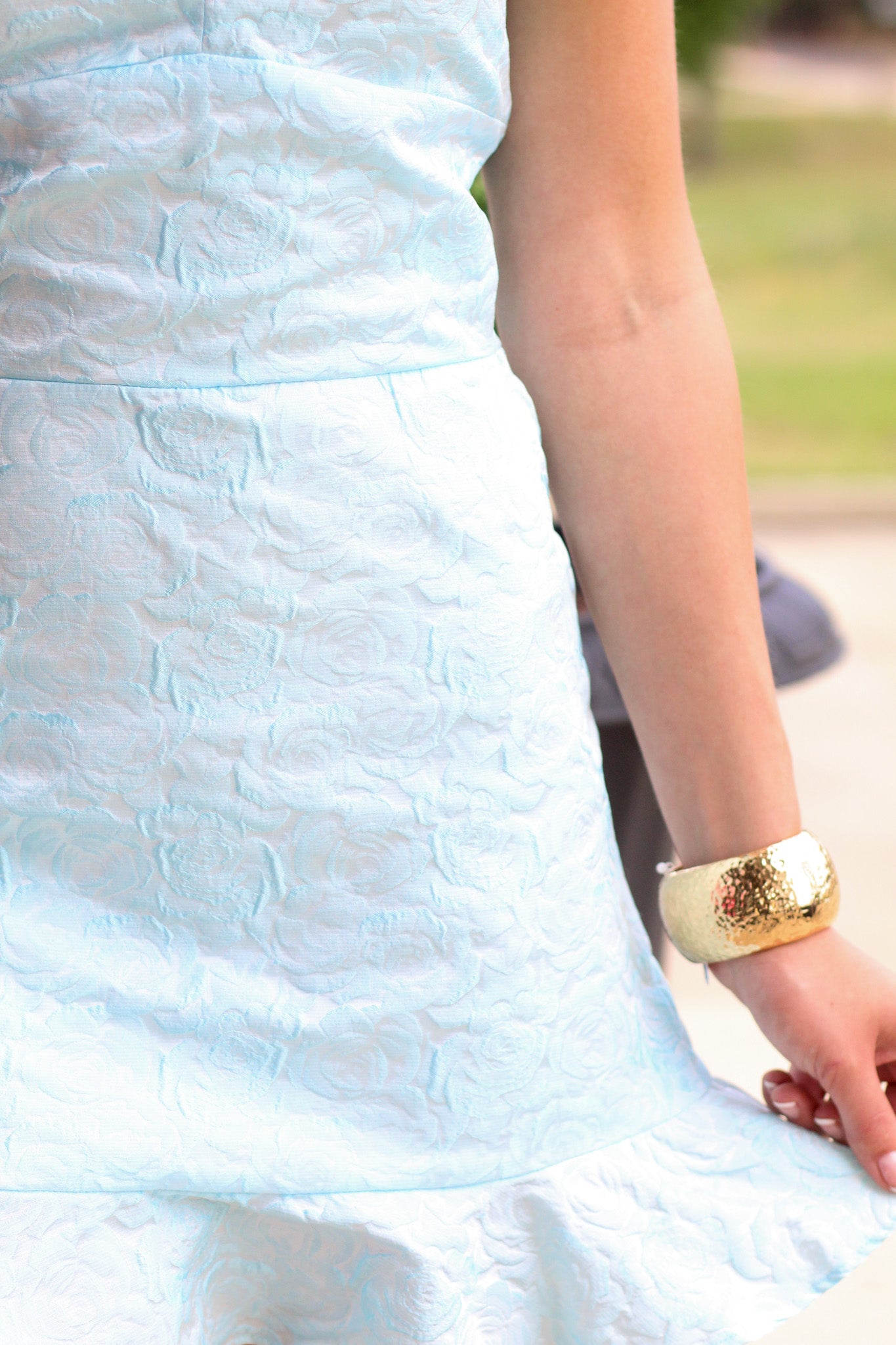 Elegant Jacquard Ruffle Dress