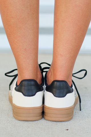 Direct-14 Sneakers