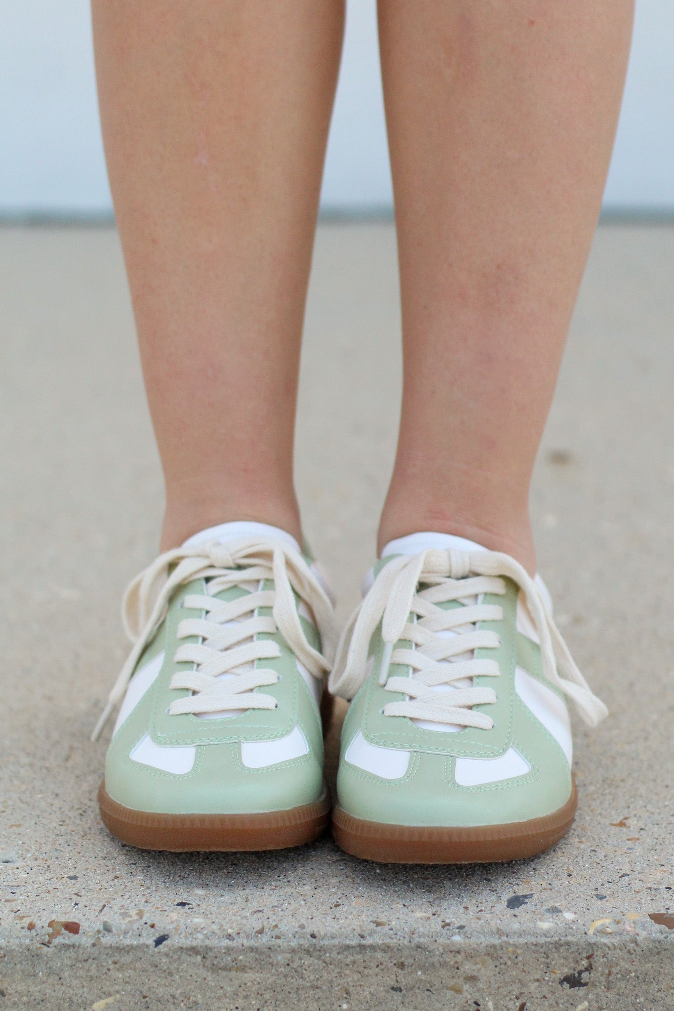 Noelle Sneakers