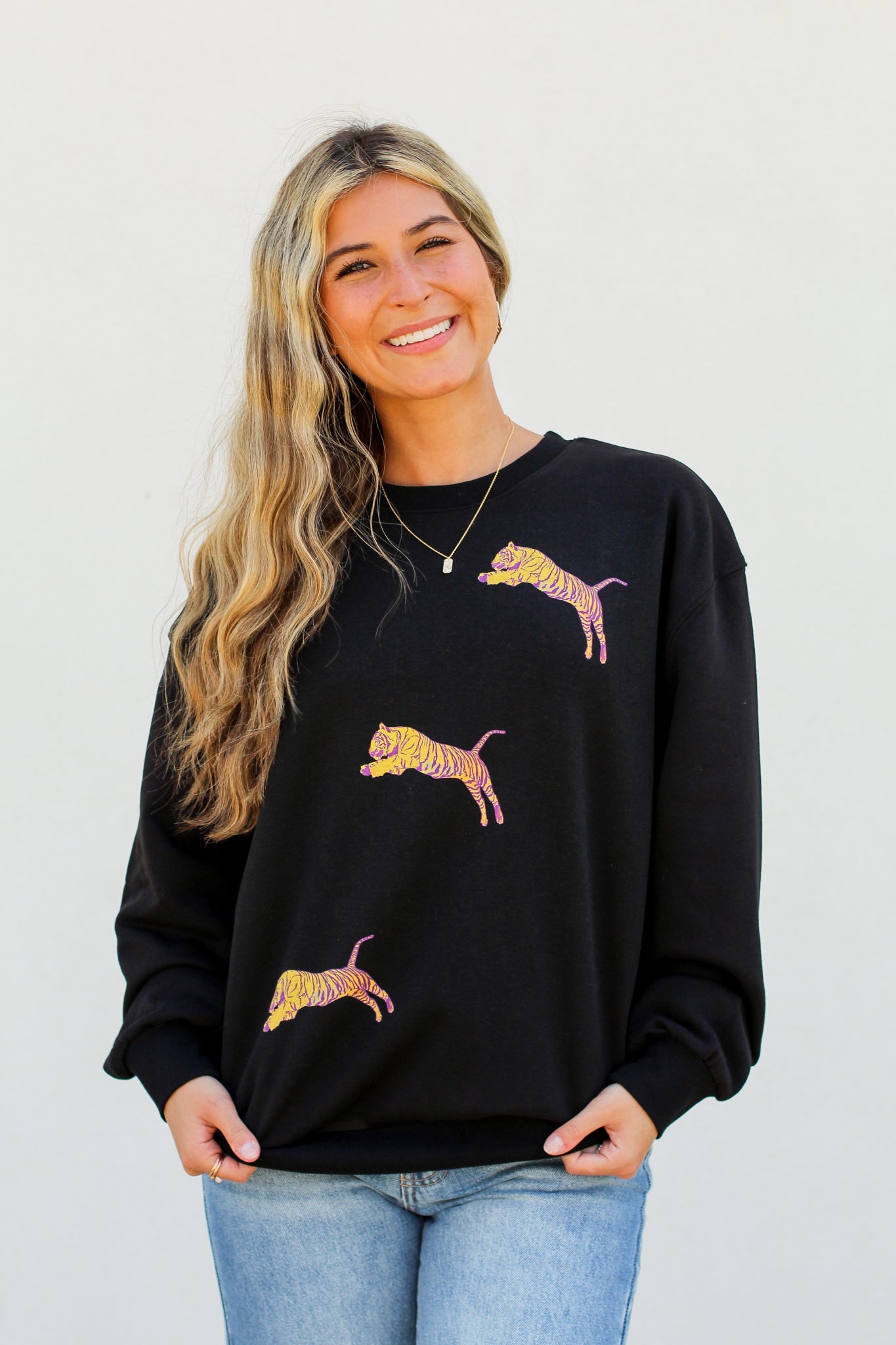 Tri Tiger Sweatshirt-Black – Cara's Boutique