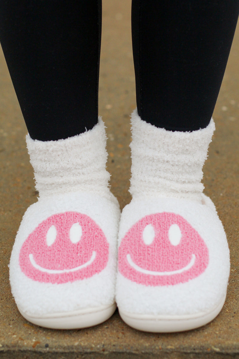 Happy Face Slippers-Pink