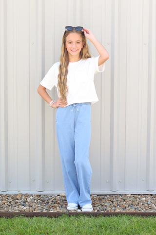 Girlie Pocket Top
