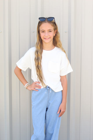 Girlie Pocket Top
