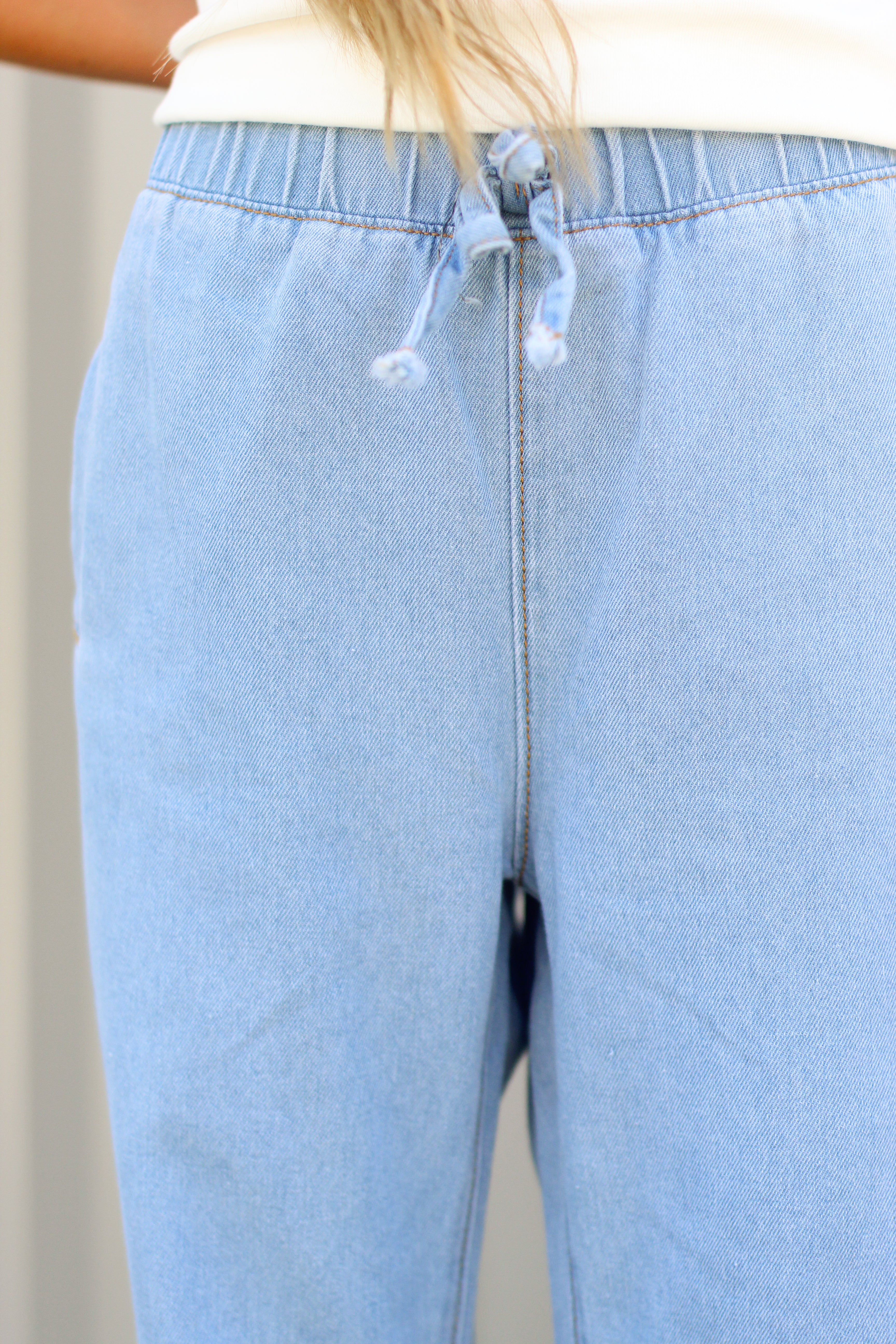 Wide Leg Drawstring Jeans