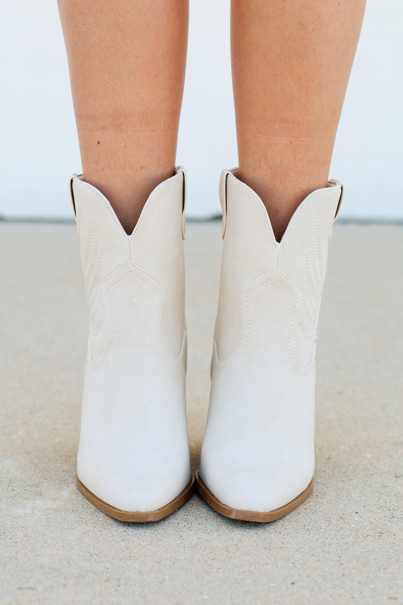 Slay-76X Bootie-Beige