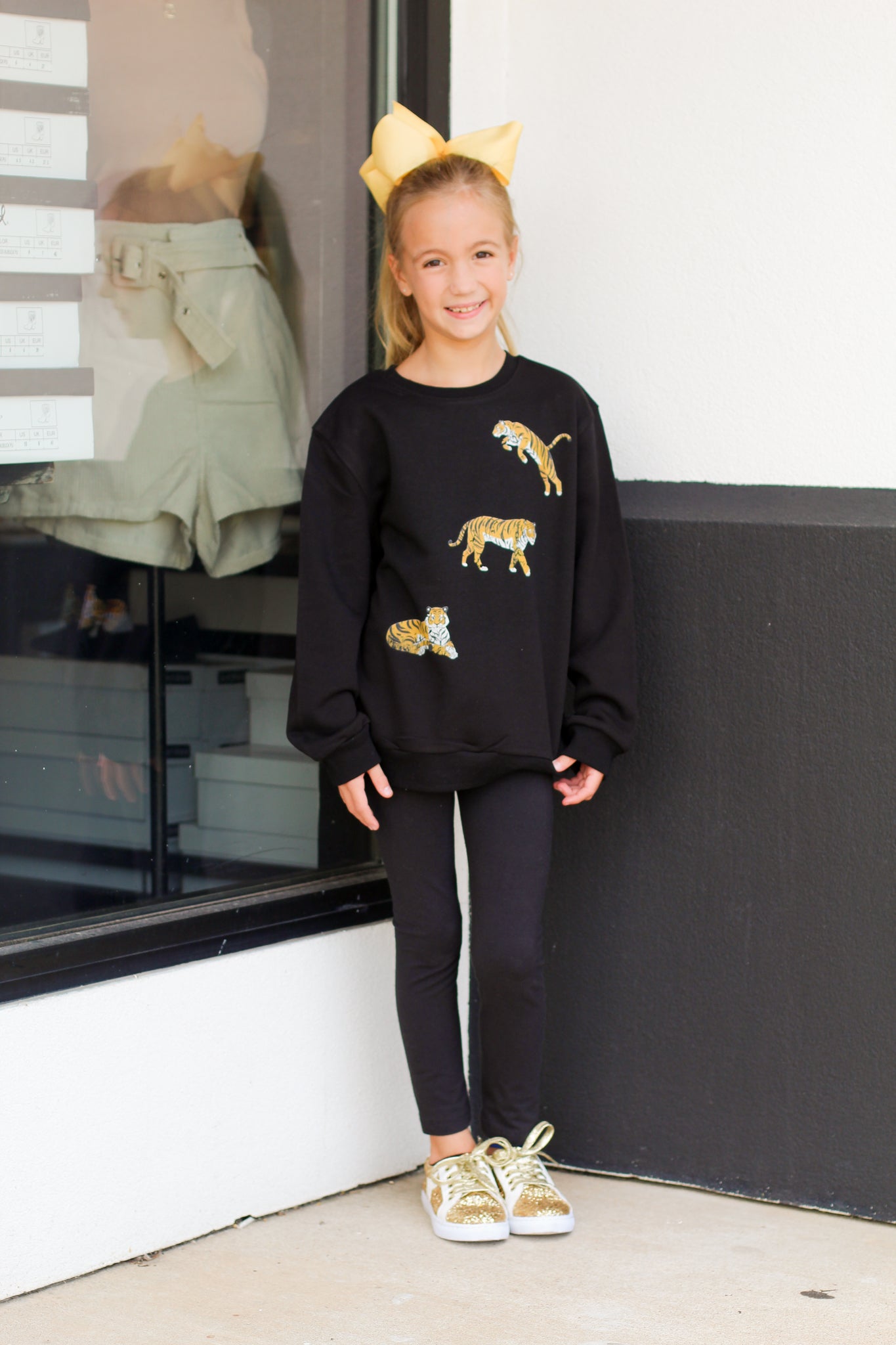 Tri Tiger Sweatshirt-Black – Cara's Boutique