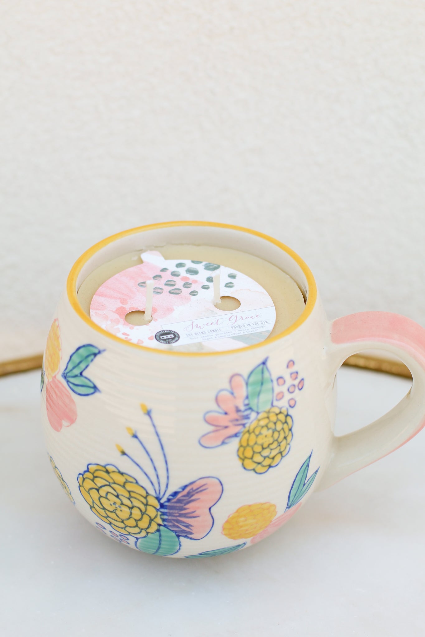 Sweet Grace Mug Candle 046