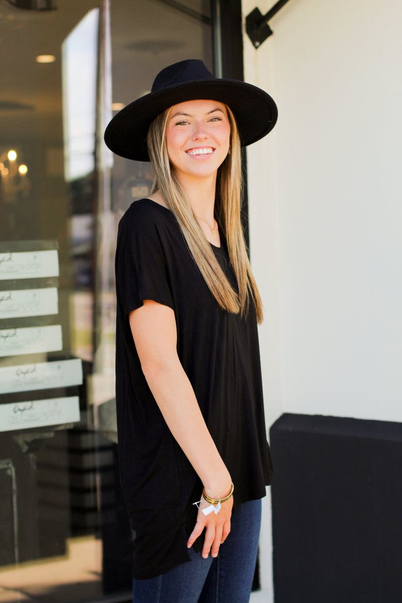 Casual Day Top-Black