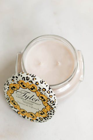 22 oz. Celebrity Candle